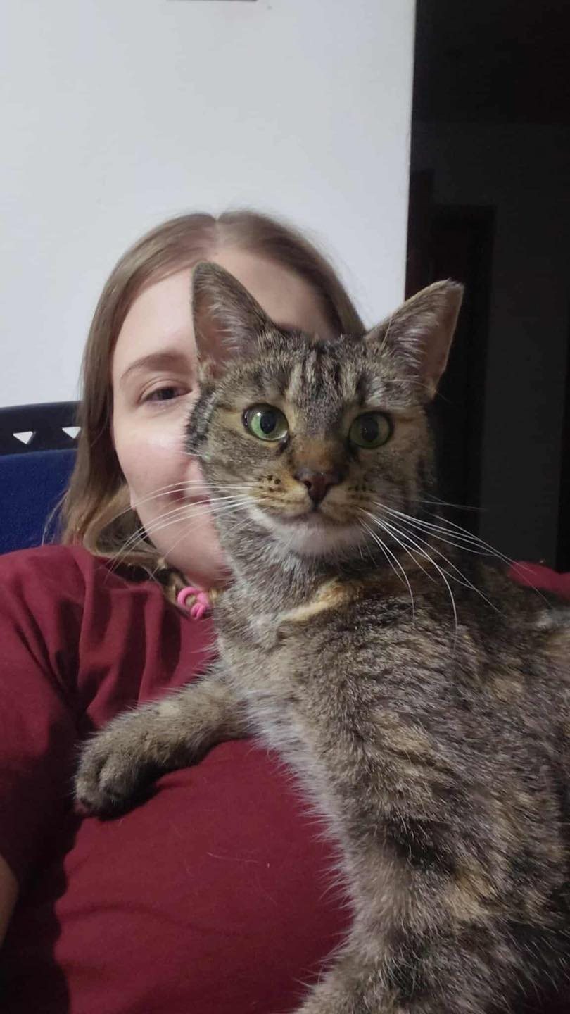 Burka vel Żbikulka pozdrawia z domku